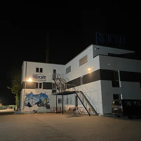 3 Mehrbettzimmer, Kueche, Bad Fuer Arbeiter Und Monteure In Apartment *