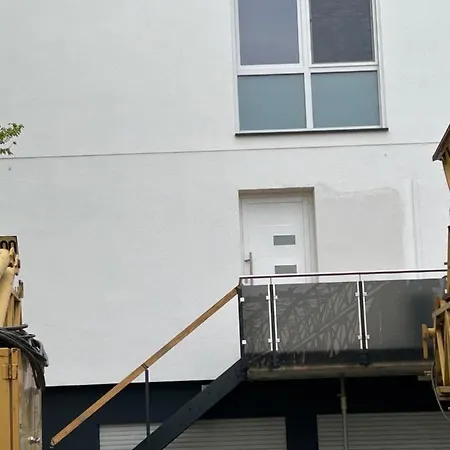 3 Mehrbettzimmer, Kueche, Bad Fuer Arbeiter Und Monteure In Apartment Gau-Weinheim